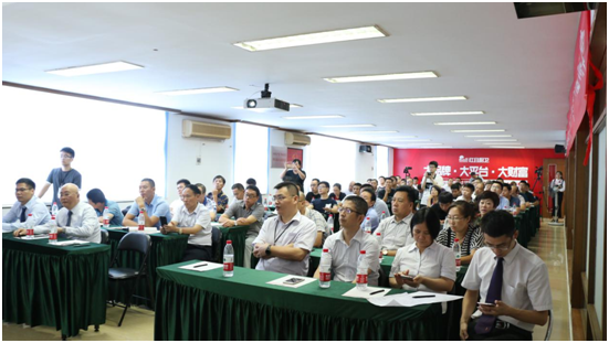 紅日廚衛(wèi)“雙管齊下” 實力打造知名品牌